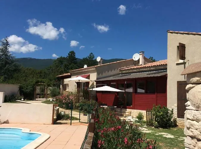 Le Clos Des Gites, Maisons De Vacances, Chateauneuf-Val-Saint-Donat