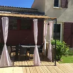 Le Clos Des Gites, Maisons De Vacances,