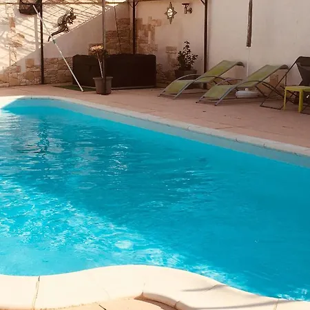 Hébergement de vacances Le Clos Des Gites, Maisons De Vacances, Châteauneuf-Val-Saint-Donat