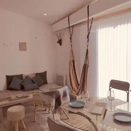 Hébergement de vacances Le Clos Des Gites, Maisons De Vacances, Châteauneuf-Val-Saint-Donat