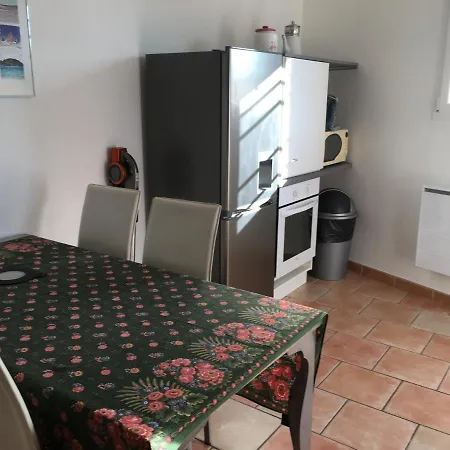 Le Clos Des Gites, Maisons De Vacances, Hébergement de vacances Châteauneuf-Val-Saint-Donat