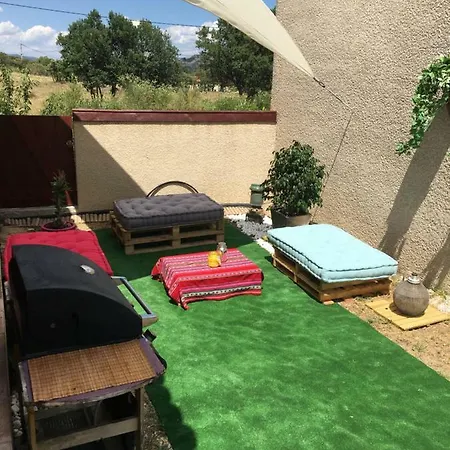 Hébergement de vacances Le Clos Des Gites, Maisons De Vacances, Châteauneuf-Val-Saint-Donat